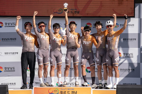 ▲ 종합우승을 차지한 TOPSPEED S 팀